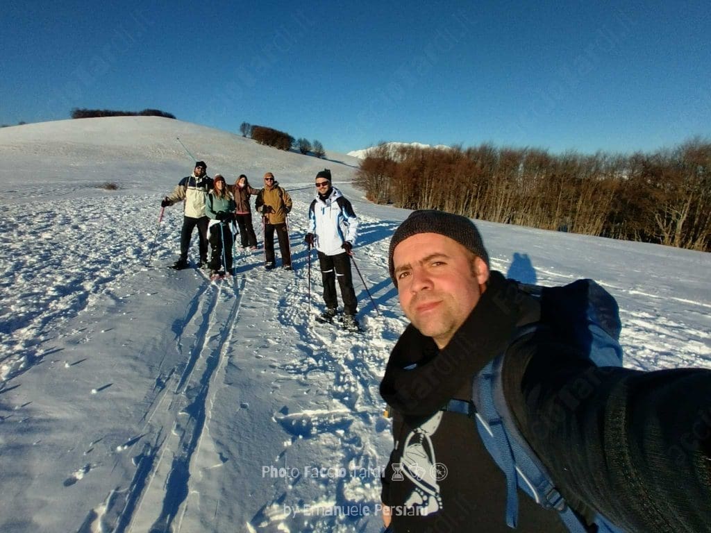 snowshoes and excursions on the snow in the Sibillini mountains